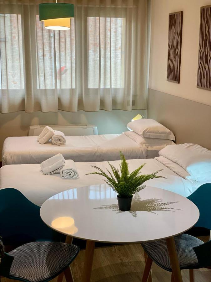 Bnbook Expo Residence Ро Екстериор снимка